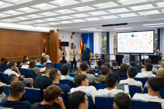La Fundación Puertos de Las Palmas inicia 'Un Puerto Abierto a Todos' con una jornada formativa en el IFP Marítimo-Pesquero