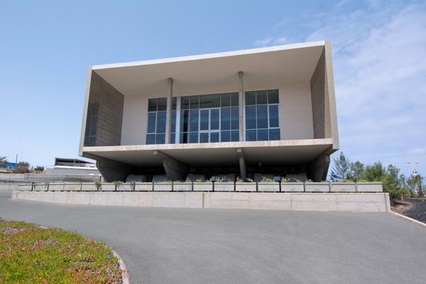 El crecimiento azul en las regiones ultraperiféricas de la Unión Europea y, en concreto, en sistemas insulares centra el contenido del ‘Webinar FORWARD’, un evento organizado por el Instituto Universitario de Investigación en Acuicultura Sostenible y Ecosistemas Marinos (IU-Ecoaqua) y el Banco Español de Algas (BEA) de la Universidad de Las Palmas de Gran Canaria que se desarrollará del 8 al 10 de noviembre en el Parque Científico Tecnológico y Marino de la ULPGC, situado en la zona de Taliarte, en Telde (G